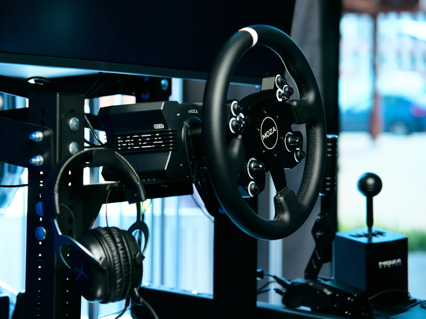 Симрейсинг автосимулятор Moza R12 V2 в Краснодаре — Sora Racing